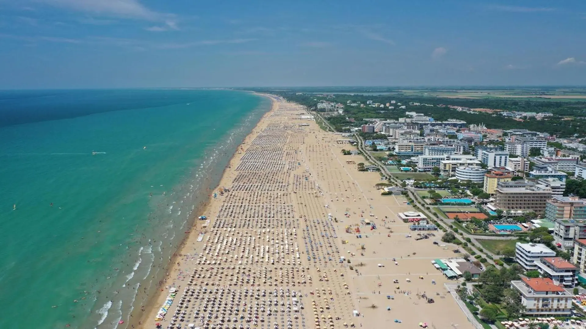 Lovely Flat With Sea View And Swimming Pool Bibione Apartment