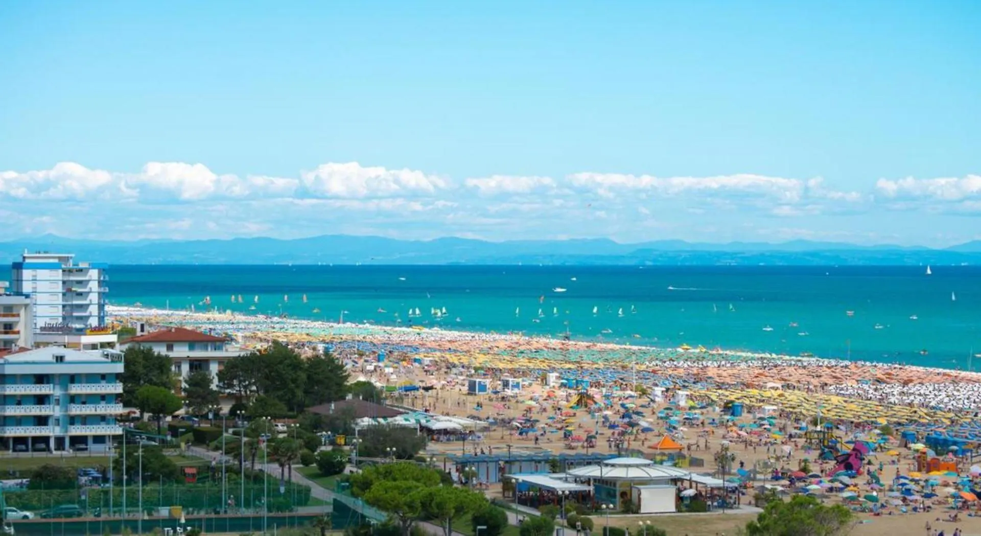Lovely Flat With Sea View And Swimming Pool Bibione