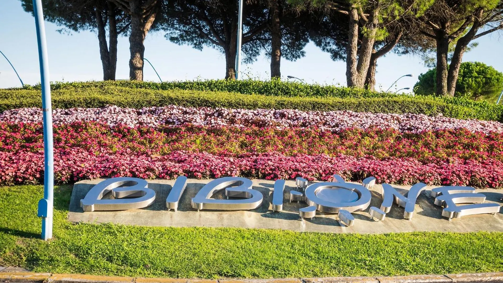 Lovely Flat With Sea View And Swimming Pool Bibione Apartment